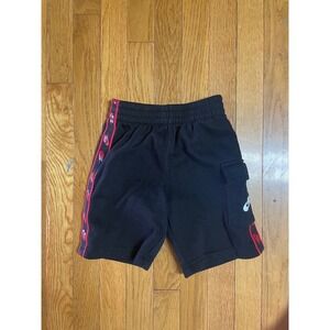Nike Boys Black Fleece Cargo Shorts Red Logo Tape Side Stripe Size 6 M 5-6YRS